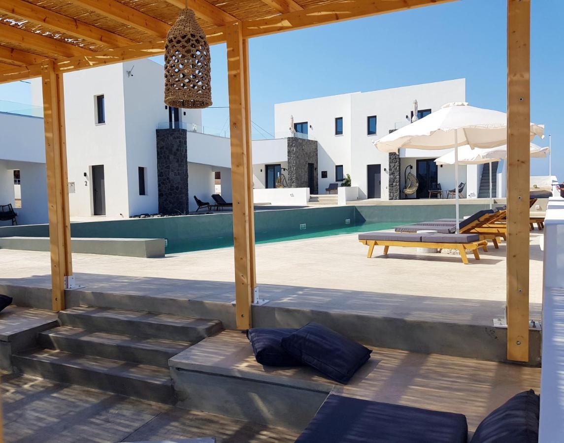 Mylithos Suites モノリソス エクステリア 写真