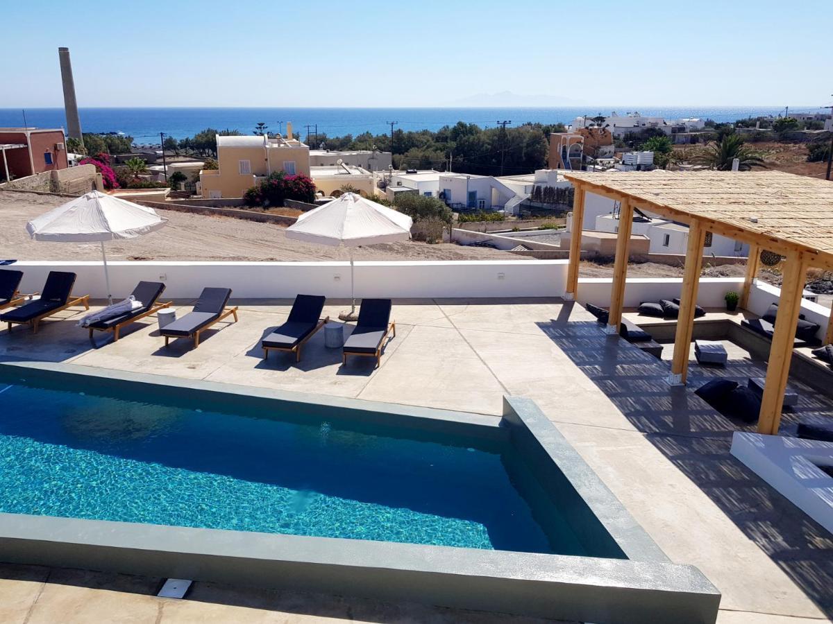 Mylithos Suites モノリソス エクステリア 写真