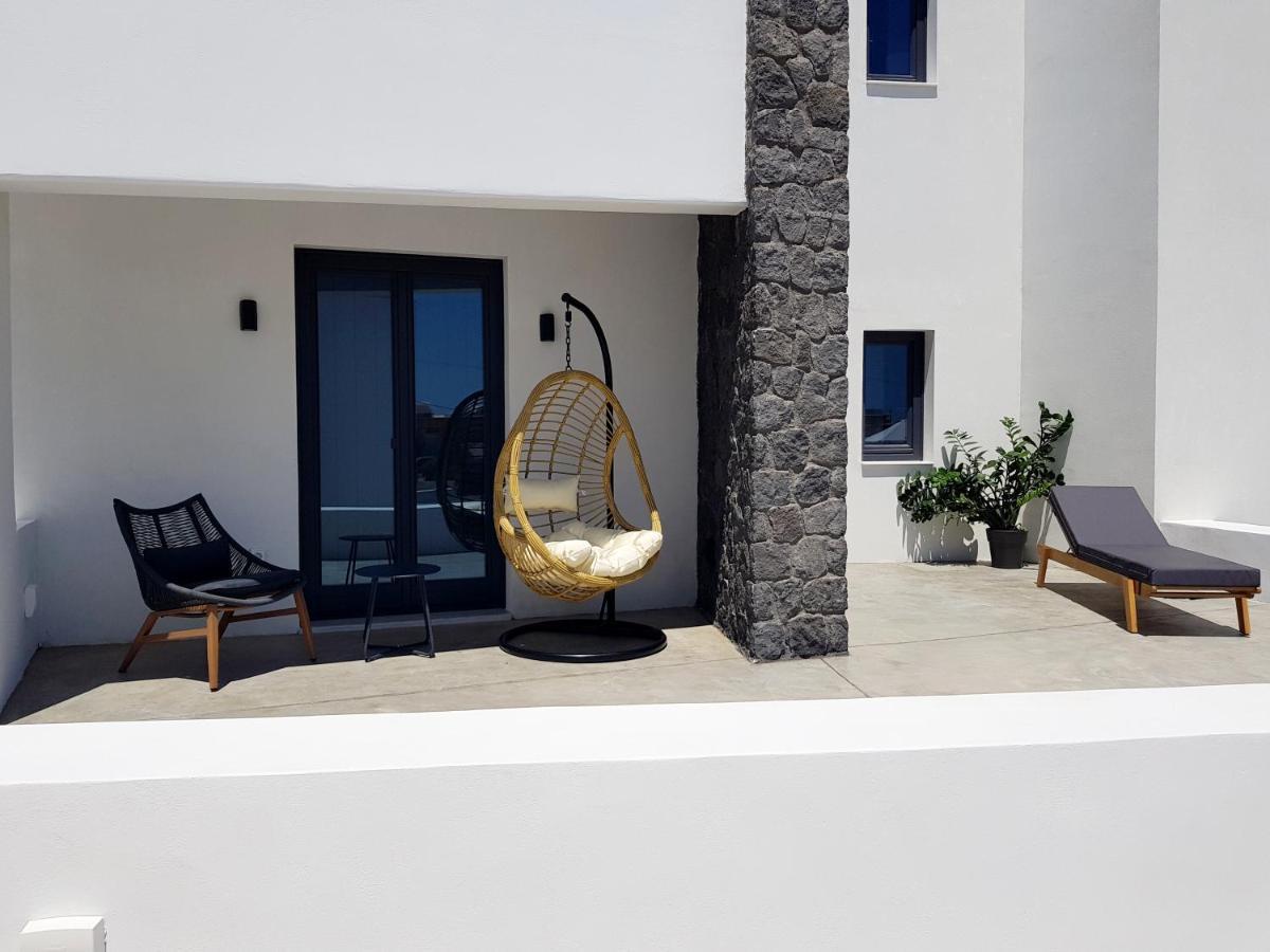 Mylithos Suites モノリソス エクステリア 写真