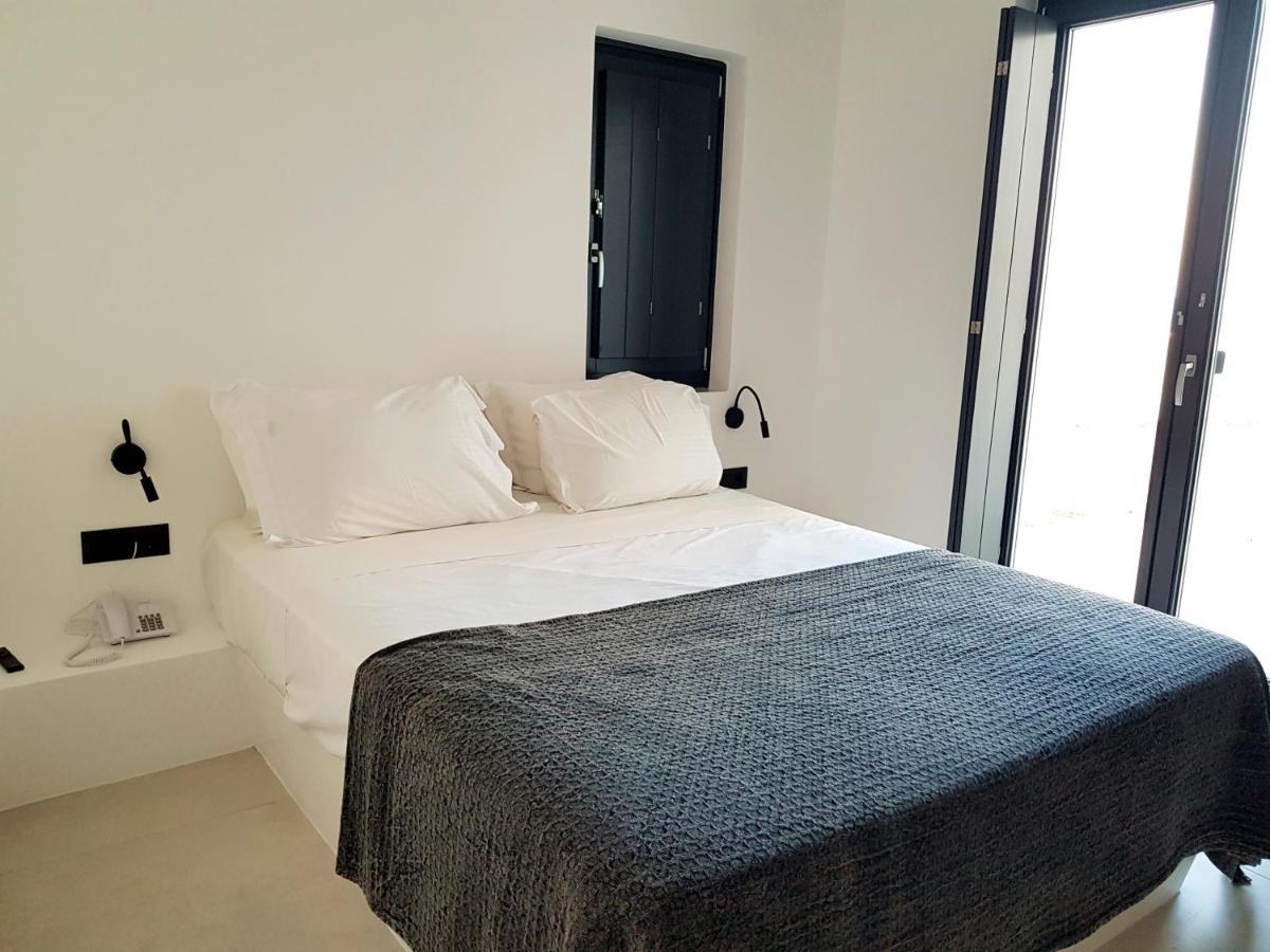 Mylithos Suites モノリソス エクステリア 写真